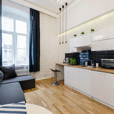 Cozy Apartments On Sierpnia Street Lodz  Exterior photo