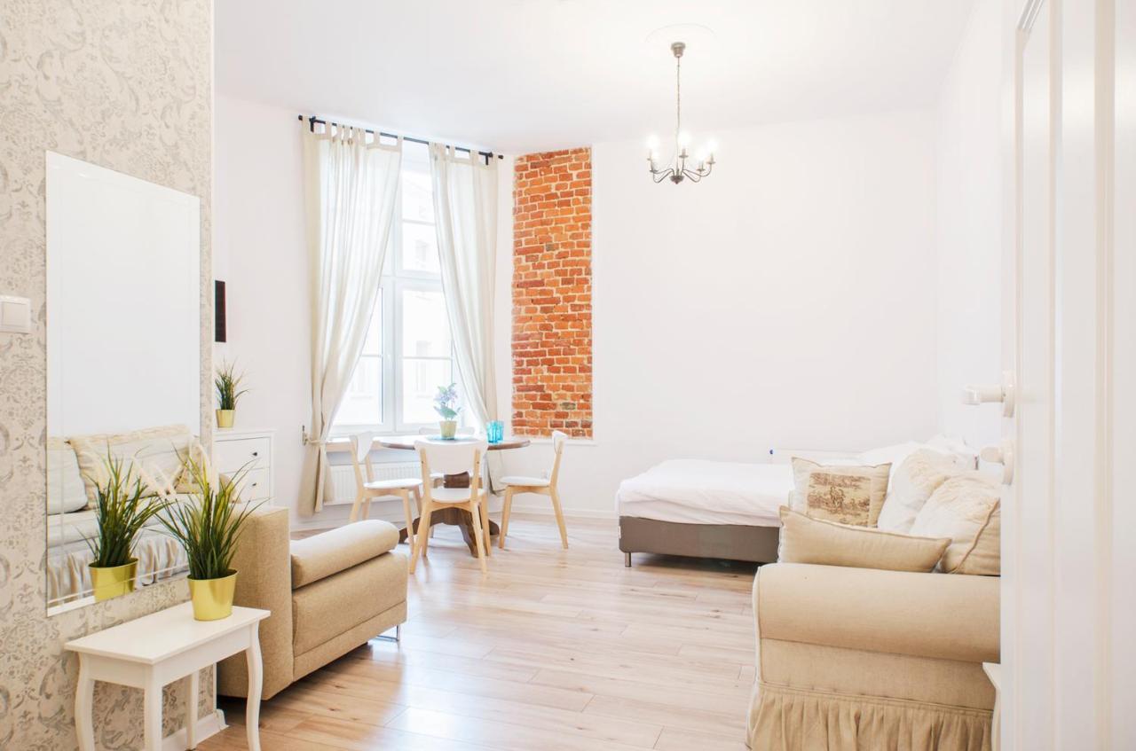 Cozy Apartments On Sierpnia Street Lodz  Exterior photo