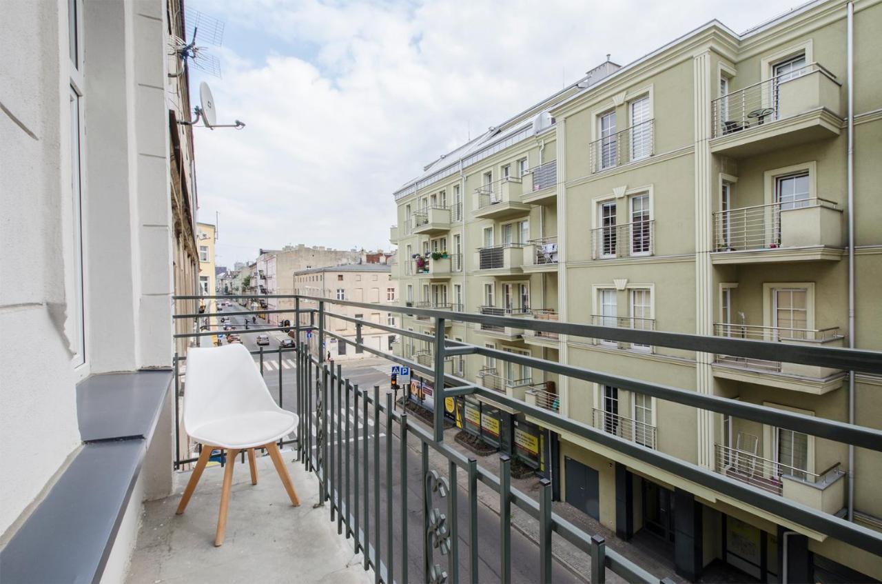 Cozy Apartments On Sierpnia Street Lodz  Exterior photo