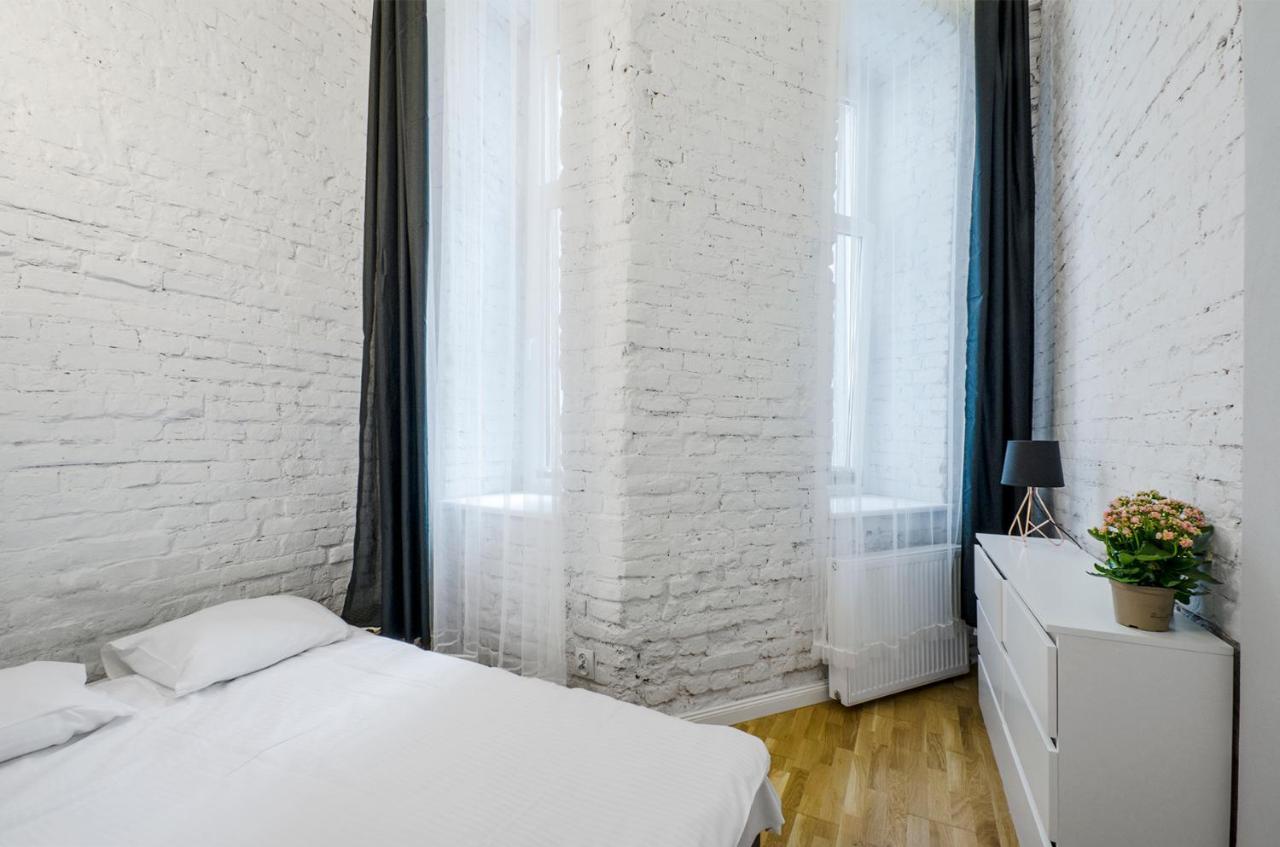 Cozy Apartments On Sierpnia Street Lodz  Exterior photo
