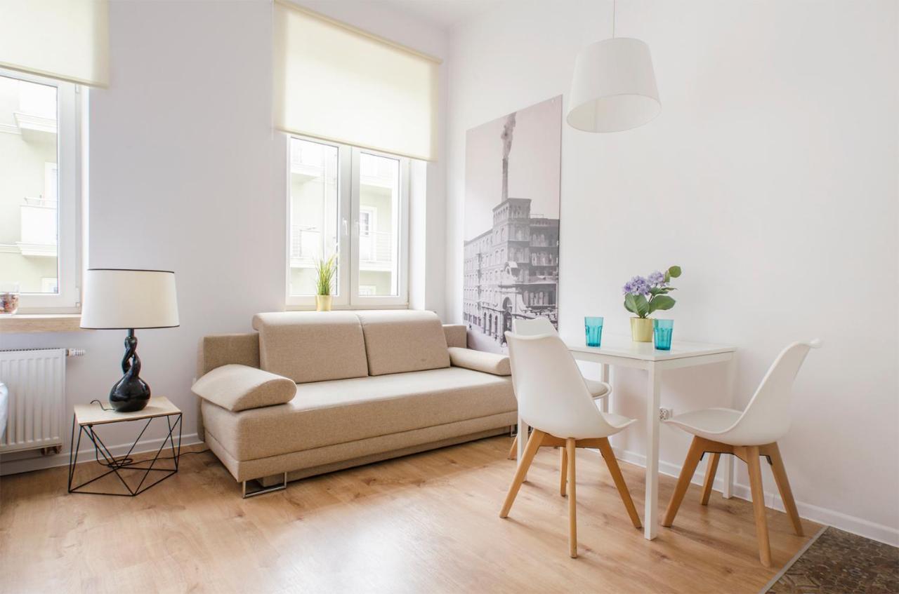 Cozy Apartments On Sierpnia Street Lodz  Exterior photo