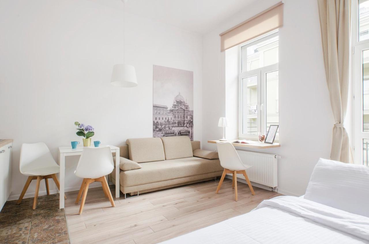 Cozy Apartments On Sierpnia Street Lodz  Exterior photo