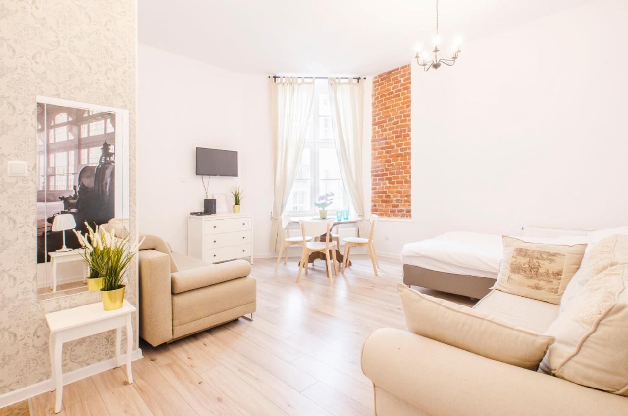 Cozy Apartments On Sierpnia Street Lodz  Exterior photo